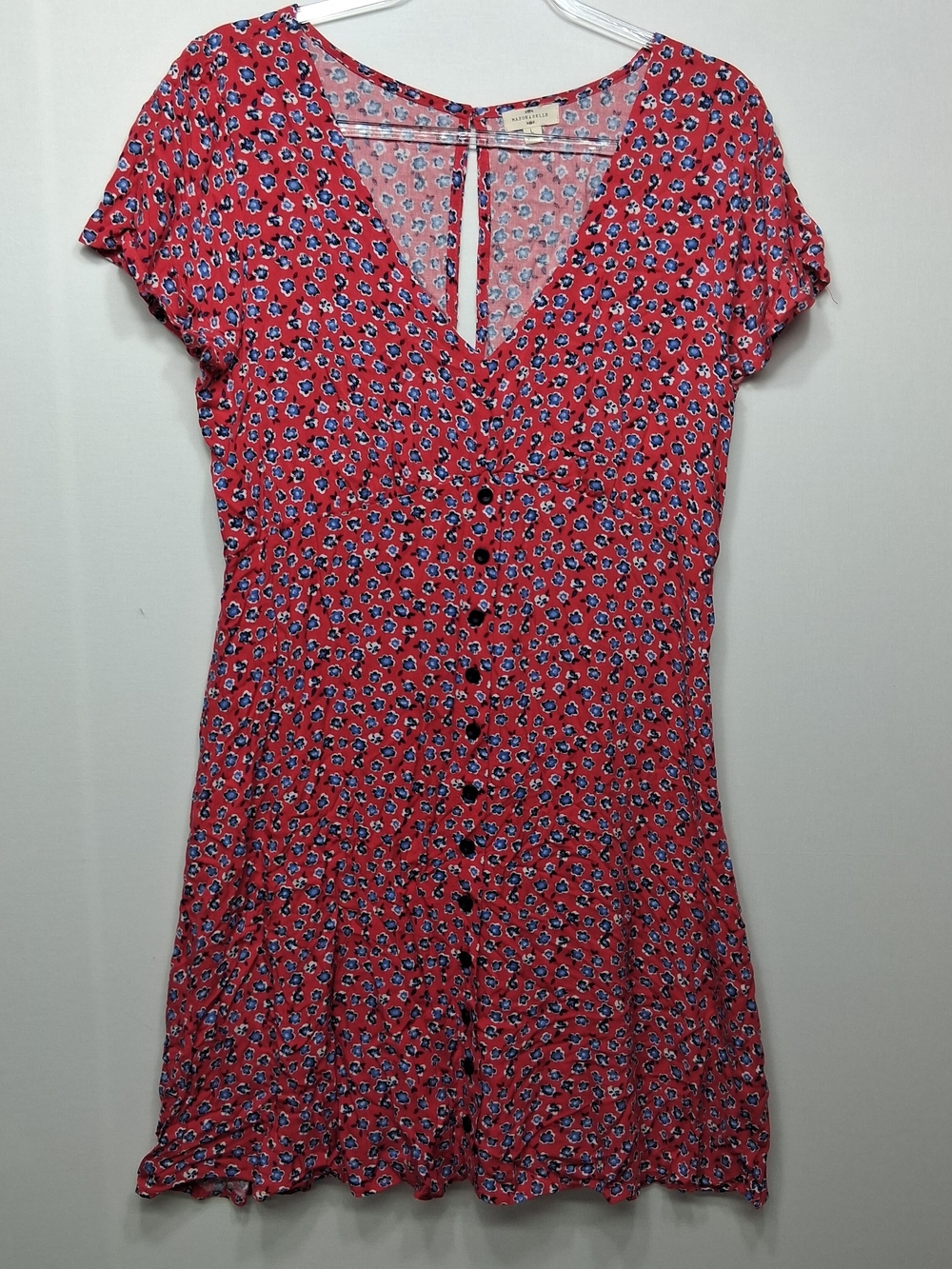 Button-Front Red Floral Mini Dress - Picture 2 of 11